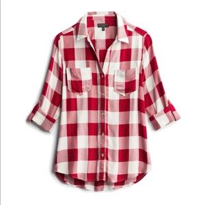 Hattie Two Pocket Button Down Top